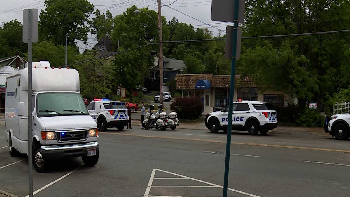 1 dead after crash between scooter, vehicle in Hyde Park; road closed