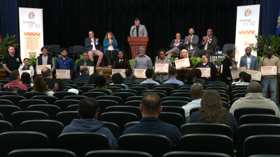Diverse Erie awards mini grants to small businesses