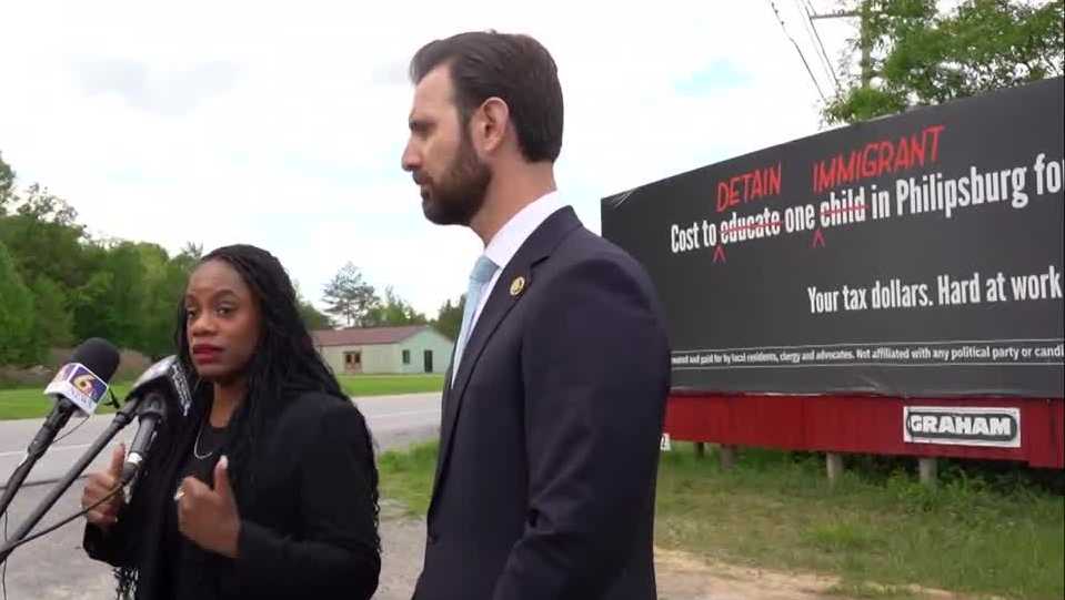 Pennsylvania representatives conduct unannounced visit to ICE detention center