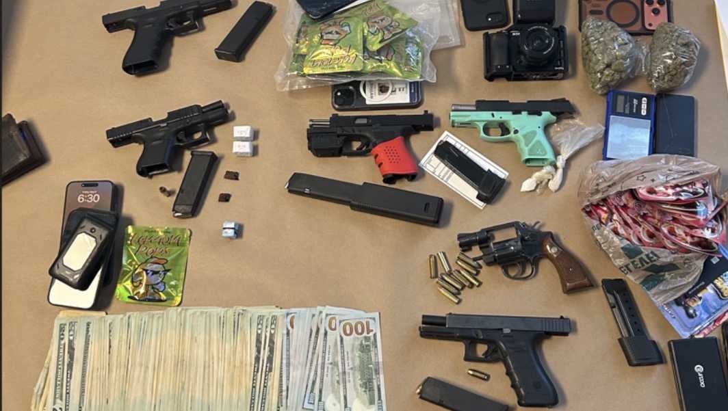 Pittsburgh police seize several firearms, drugs after investigation