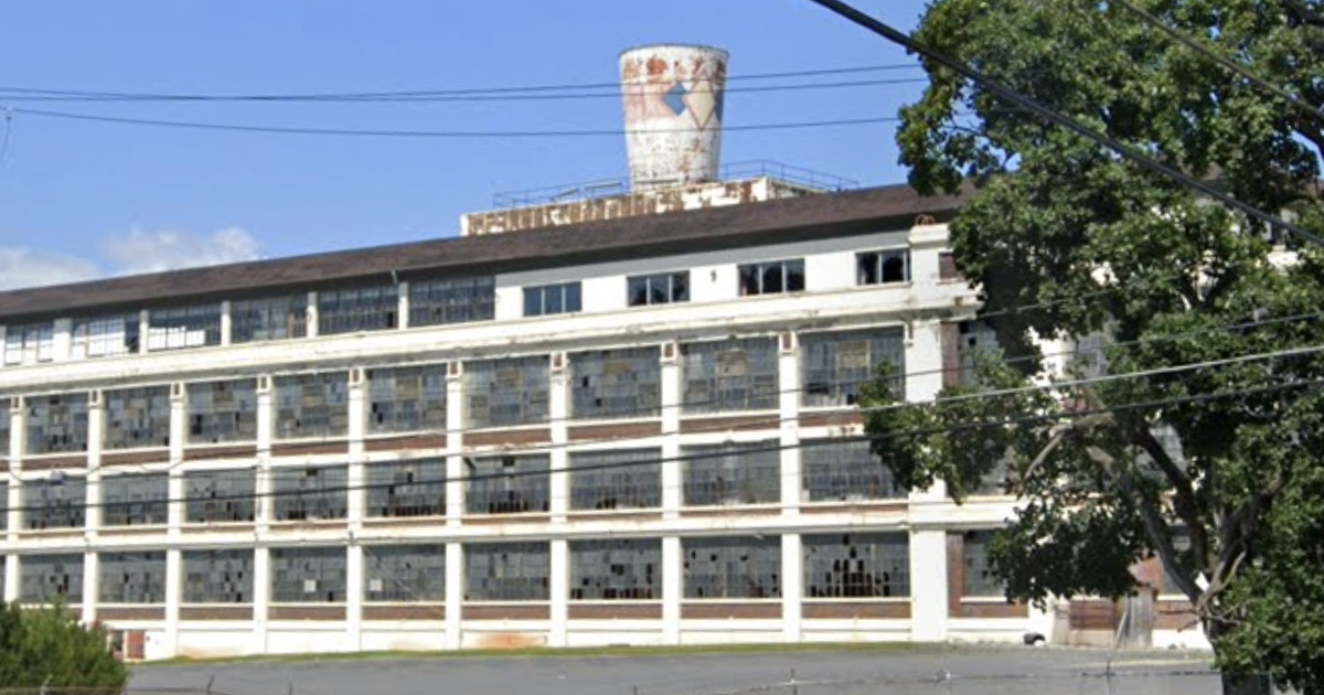50,000 gallon Dixie Cup removed from shuttered Lehigh Valley factory