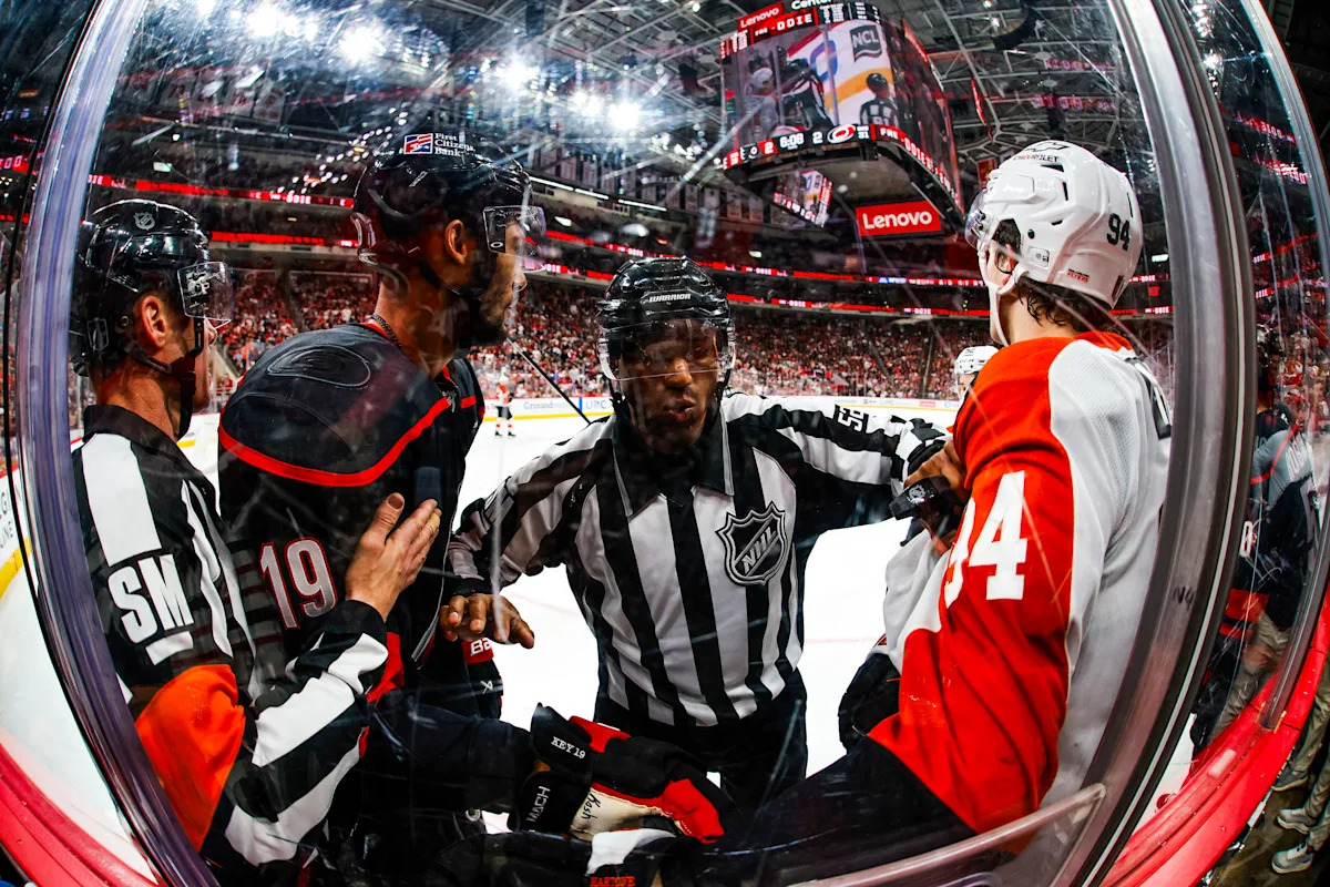 Where to watch Carolina Hurricanes vs. Philadelphia Flyers Game 3 NHL playoffs: Live stream, start time, odds, TV channel for Thursday, May 7