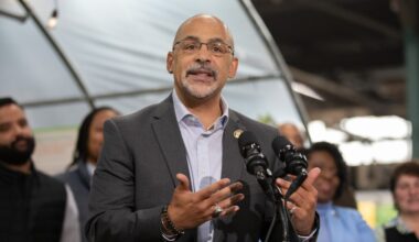 Do Democrats have a post-primary power struggle?