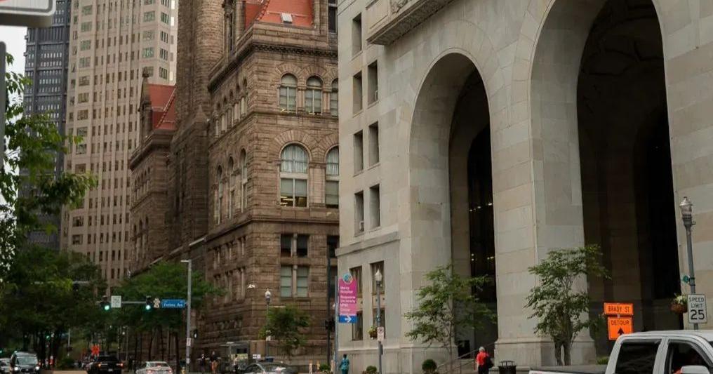 Pittsburgh still pays public safety workers big leave cash-outs | Pennsylvania