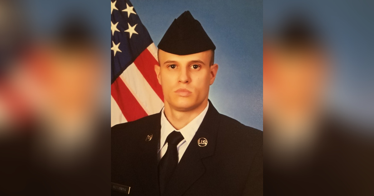 Obituary for Ryan Alexander | Davis-Garr Cremation and Funeral Services, Inc.