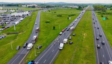 Crash injures two on Route 33 in Lower Nazareth Township | Easton Area