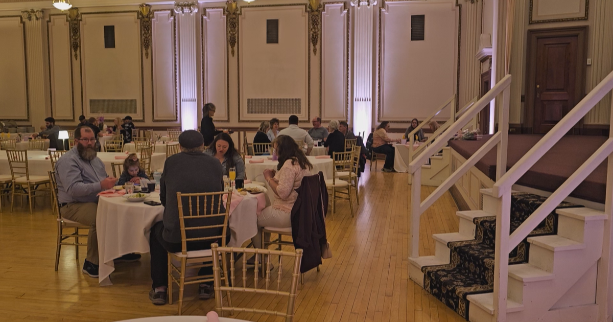 Mother’s Day Brunch at 32 West Eighth | Local News