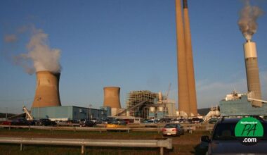 Pennsylvania extends two coal plants amid rising energy demand | Business