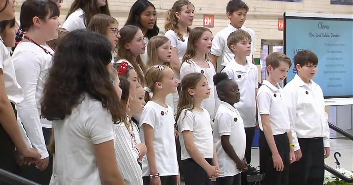 'Victory-Victoria': Emmaus students debut original song for classmate recovering from liver transplant | Allentown Area