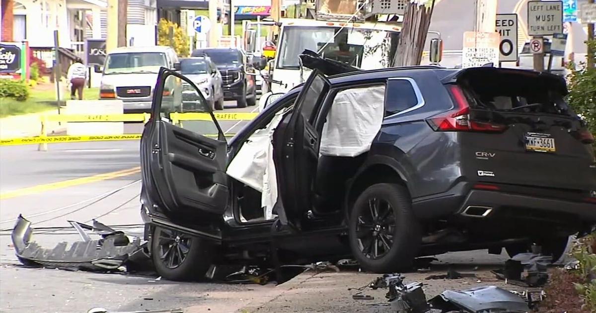 Crash injures 3 in Bethlehem with vehicles heavily damaged, utility pole severed | Bethelehm Area