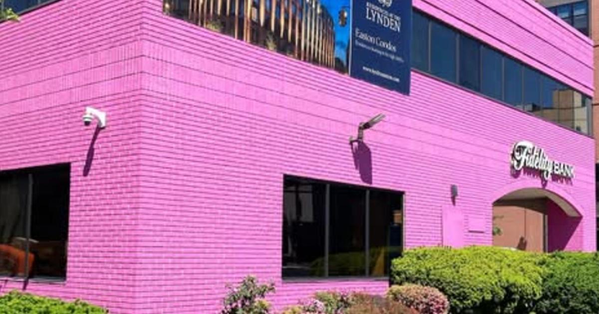 Ferry Street building in Easton painted pink, ahead of its demolition to make way for 7-story mixed-use building | Easton Area