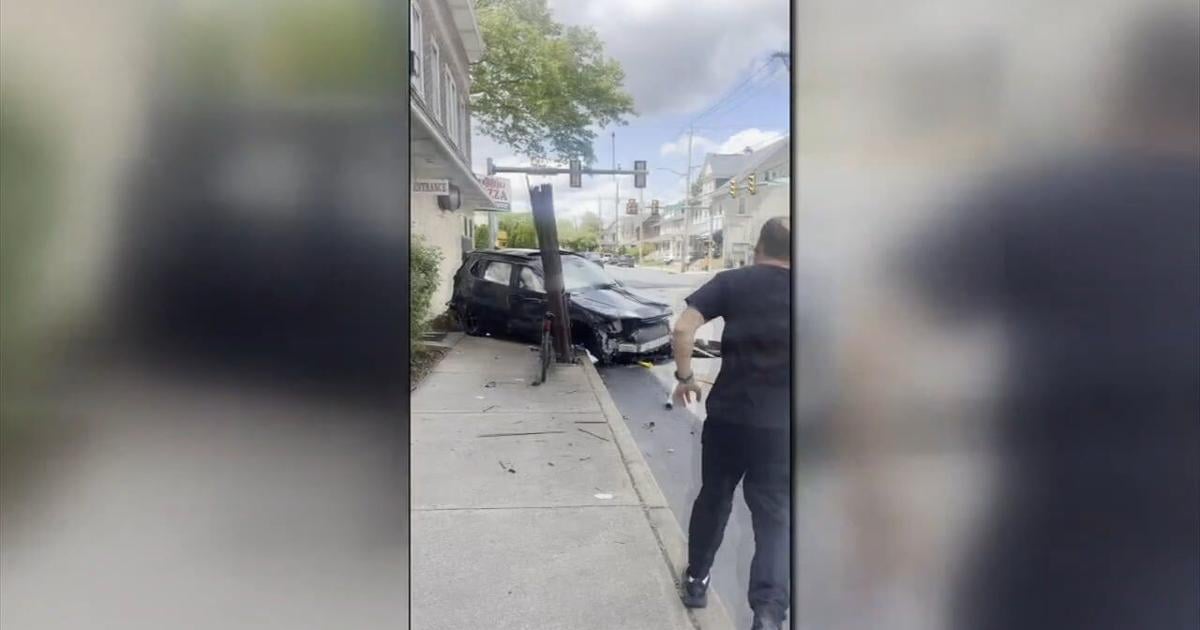 Fiery crash in Bethlehem prompts dual criminal and crash investigations | Crime Stories