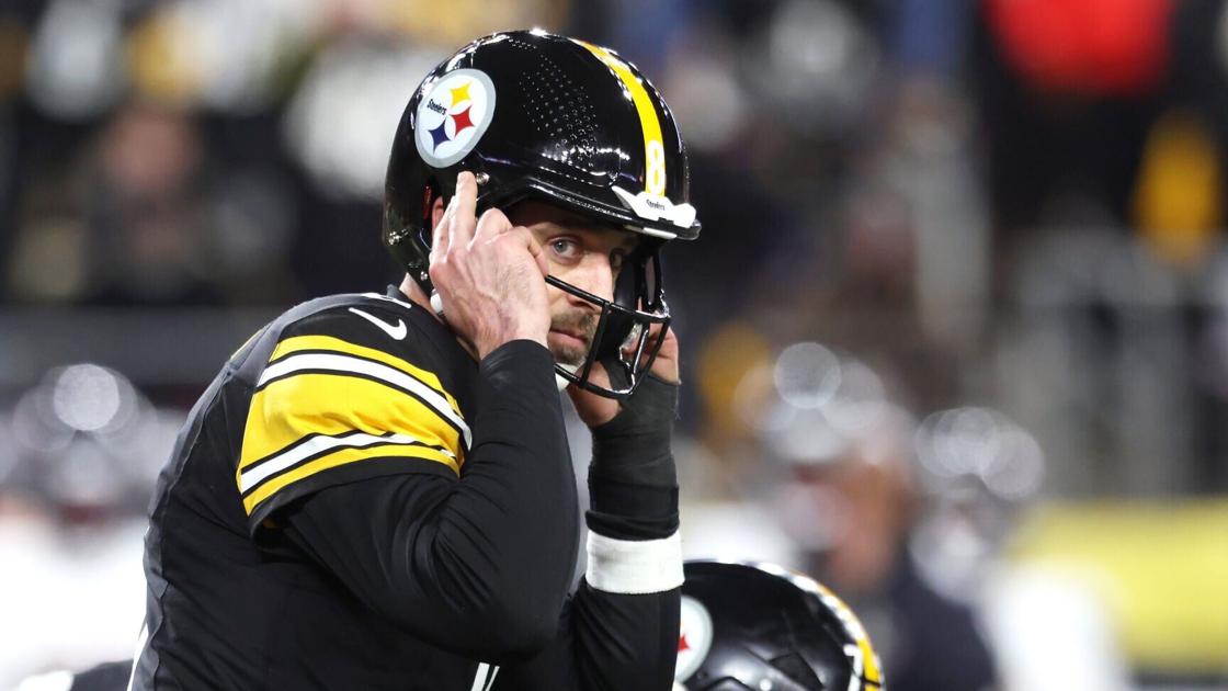 Jan 12, 2026; Pittsburgh, PA, USA; Pittsburgh Steelers quarterback Aaron Rodgers (8) audibles during the second half of an AFC Wild Card Round game against the Houston Texans at Acrisure Stadium. Mandatory Credit: Charles LeClaire-Imagn Images - Arizona Daily Star