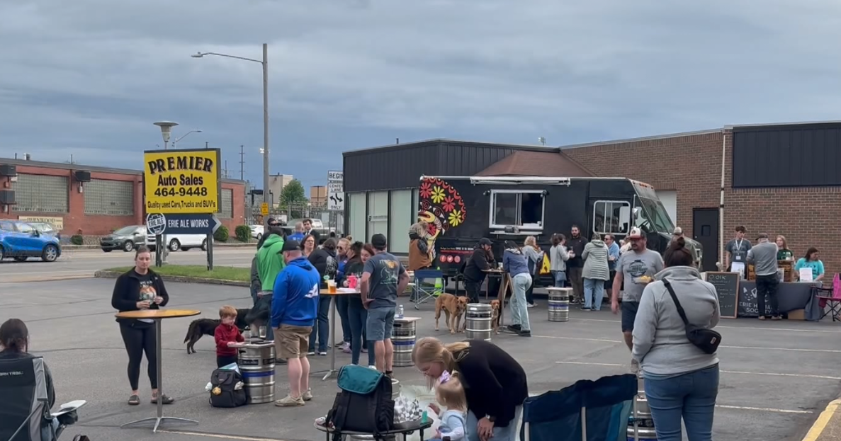 0.01 K Race Raises Funds for Erie Humane Society | Local News