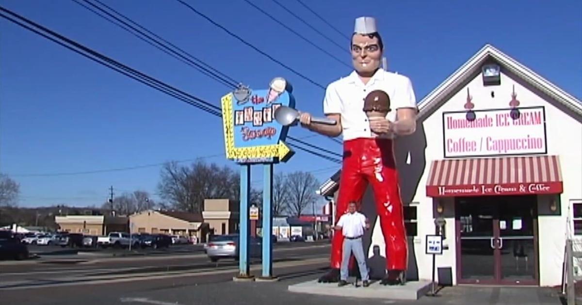 Chip, Chip, Hooray! Coopersburg ice cream giant restored to his retro glory | Southern Lehigh County