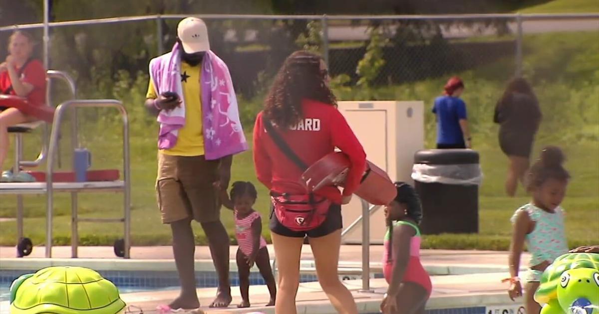 After a rainy weekend, Allentown residents soak up the sun at the local pool | Allentown Area