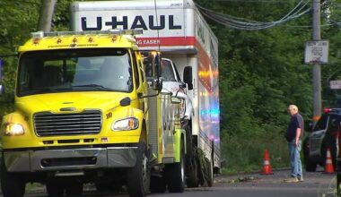 U-Haul trailer damages utility pole, closes intersection in Salisbury Township | Traffic