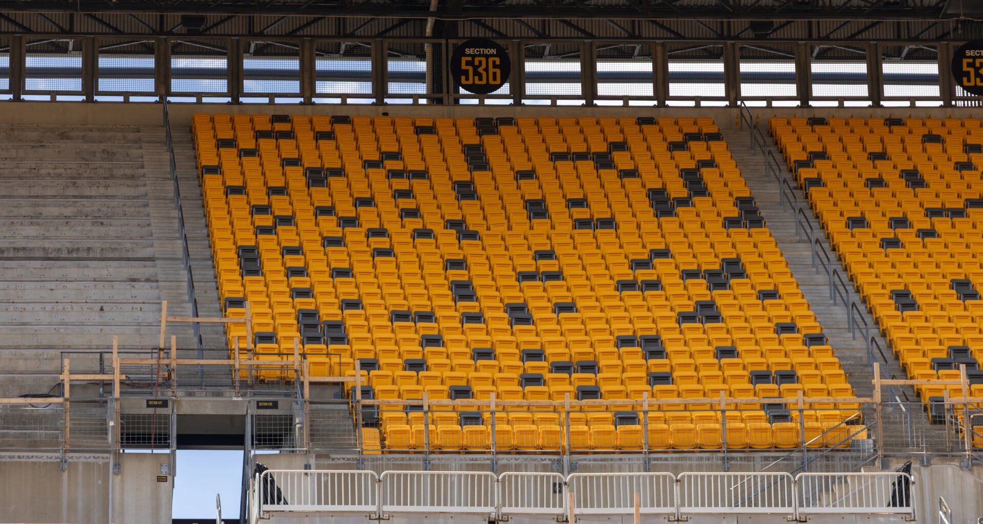 Pittsburgh Steelers to sell over 20,000 seats from Acrisure Stadium