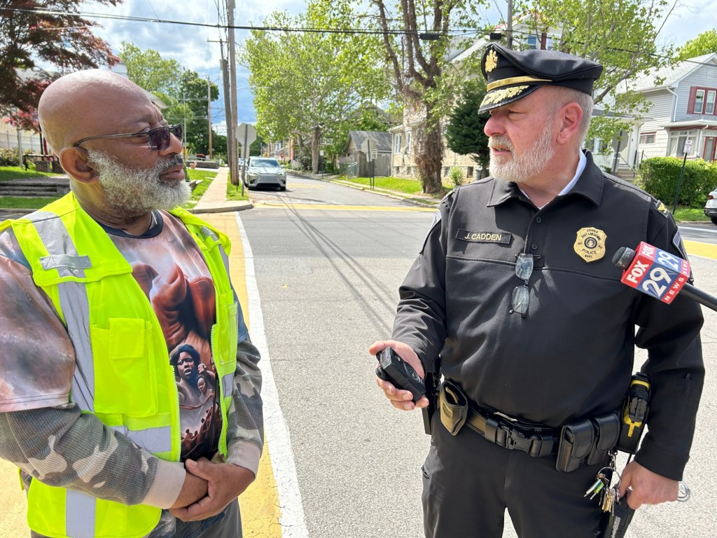 East Lansdowne equips crossing guards with body cameras