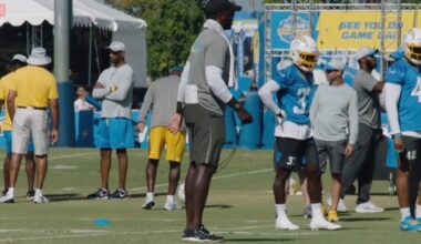 Schefter: Steelers Fire Assistant Coach After 'Violation of Club Policy'