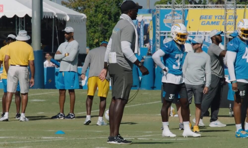 Schefter: Steelers Fire Assistant Coach After 'Violation of Club Policy'