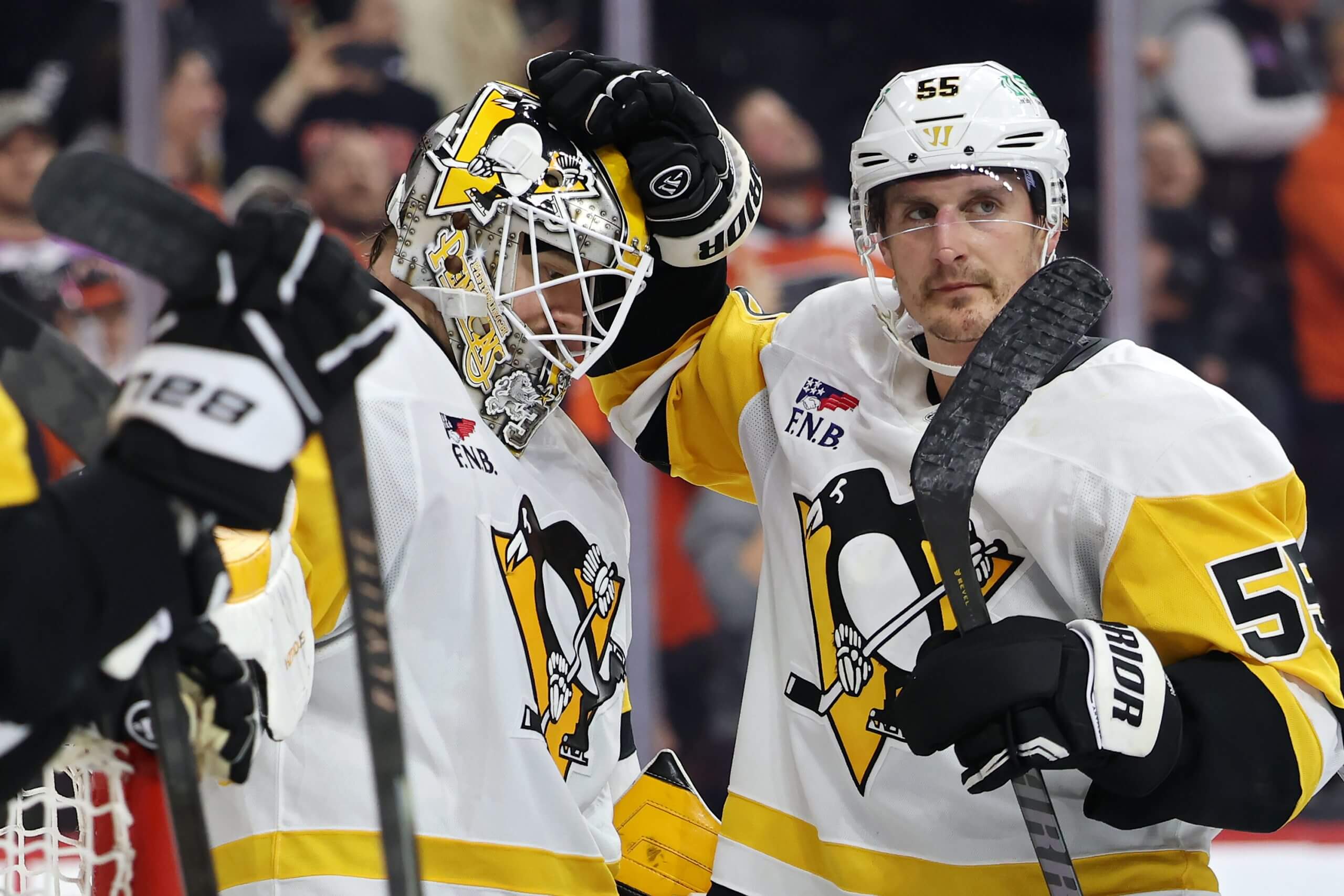 Acciari consoles Šilovs after Game 6