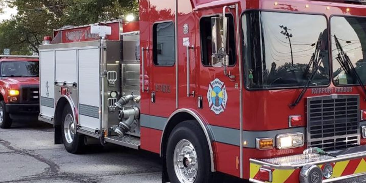 Kite sailor rescued from Lake Erie off Fairport Harbor, fire department says
