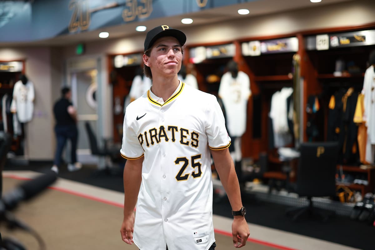 Pirates Promote Top Pitching Prospect Seth Hernandez