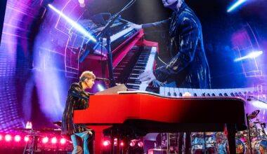 Journey will perform in Philly this fall on its 'Final Frontier Tour'