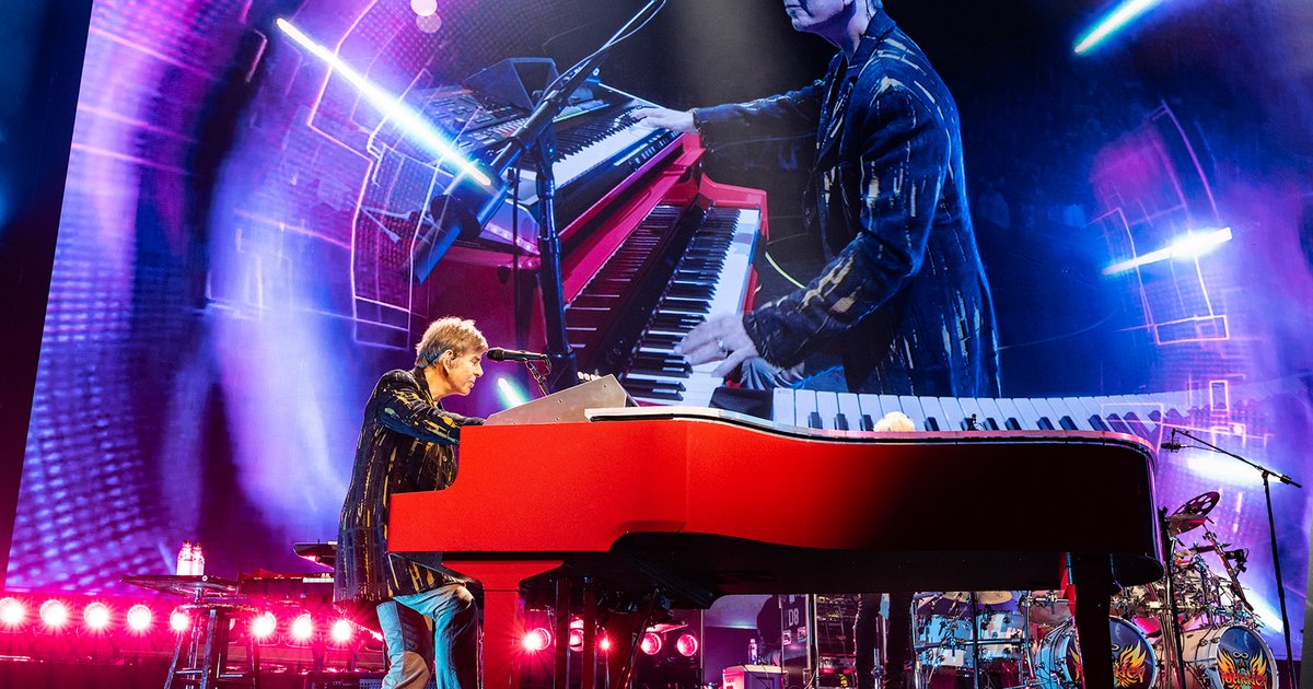 Journey will perform in Philly this fall on its 'Final Frontier Tour'
