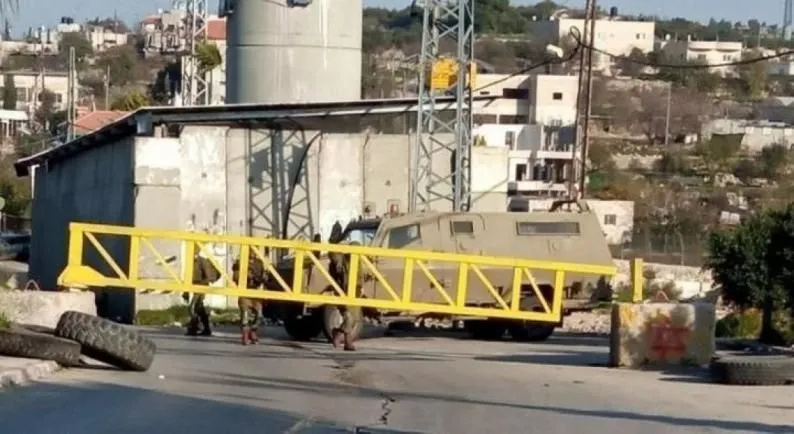 Israel closes Al-Tall area in Al-Khader, south Bethlehem, demolishes 3 barracks in Al-Rashayda, east Bethlehem