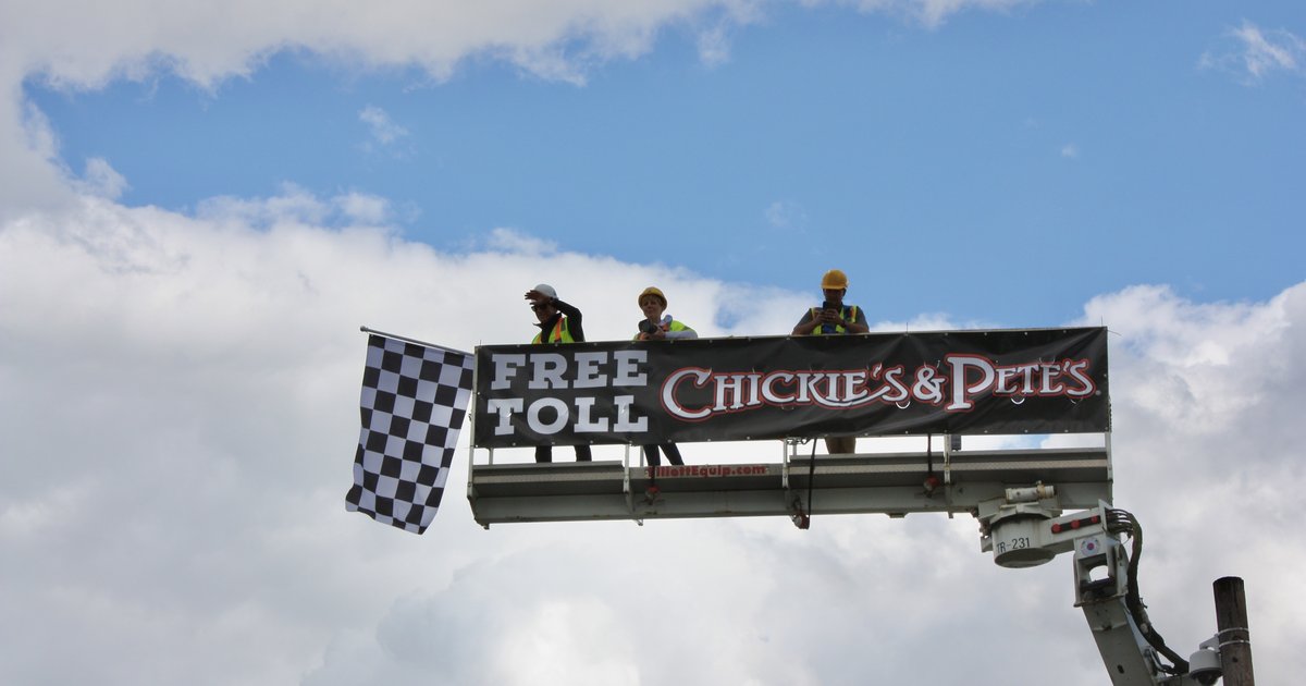 Chickie’s & Pete’s is paying Shore-bound tolls Friday for Memorial Day weekend