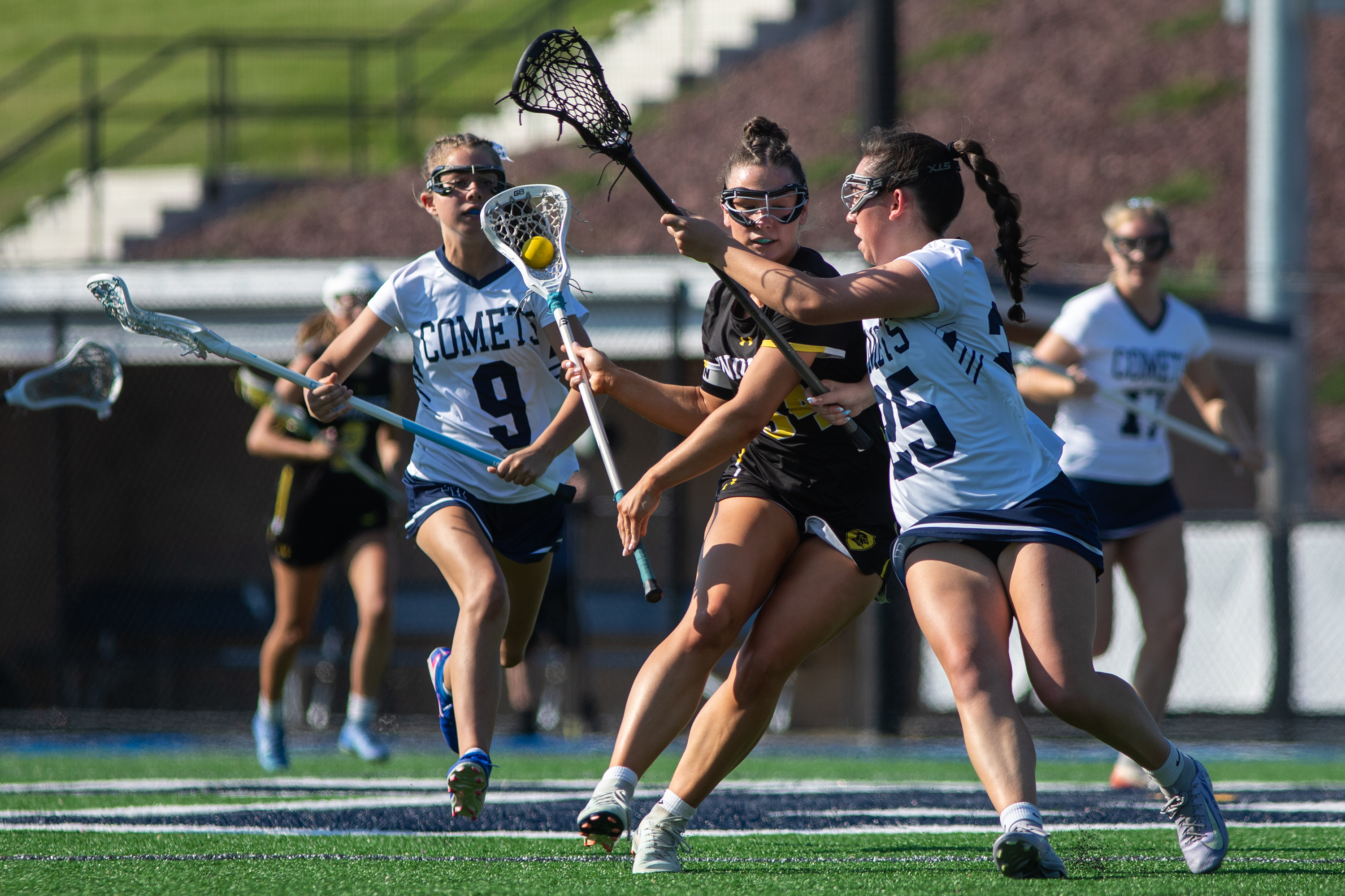 Abington Heights’ Lauren Bartell defends Lake Lehman’s Ady Perlis during...