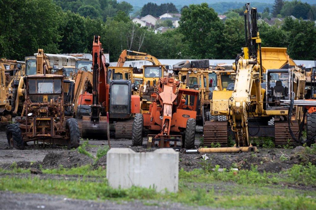 Judge finds Old Forge businessman in contempt regarding junkyard operations