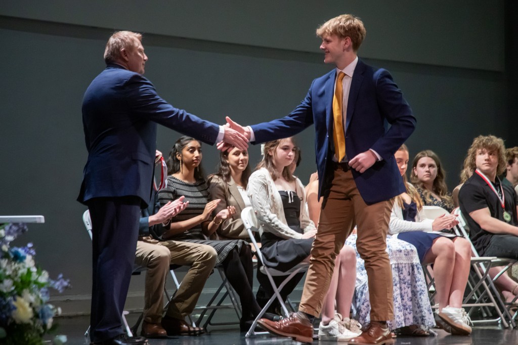 Scholastic Superstars sparkle at Times-Tribune ceremony