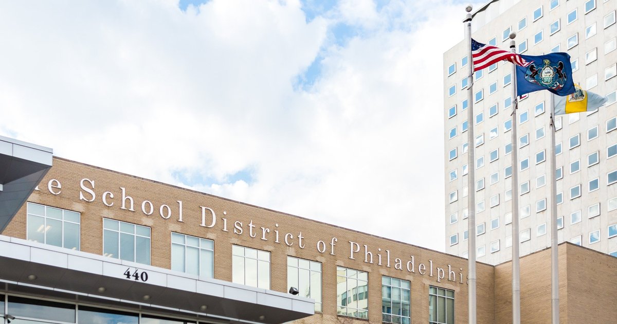 Jeffrey Yass offers students at Philly's shuttering schools scholarships to private schools