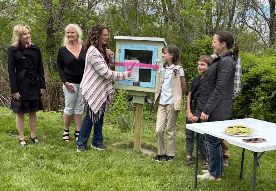 So. Lehigh Girl Scout Builds Blessing Box in Coopersburg – Saucon Source