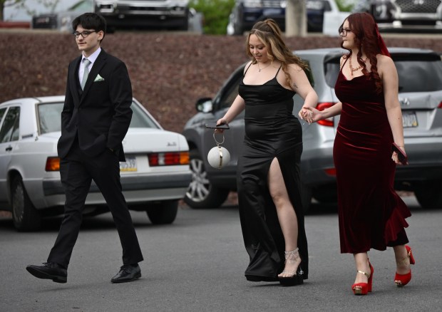 Catasauqua High School held its prom Friday, May 15, 2026, at Woodstone Country Club in Danielsville. Students and their guests arrive to the big night. (Monica Cabrera/The Morning Call)