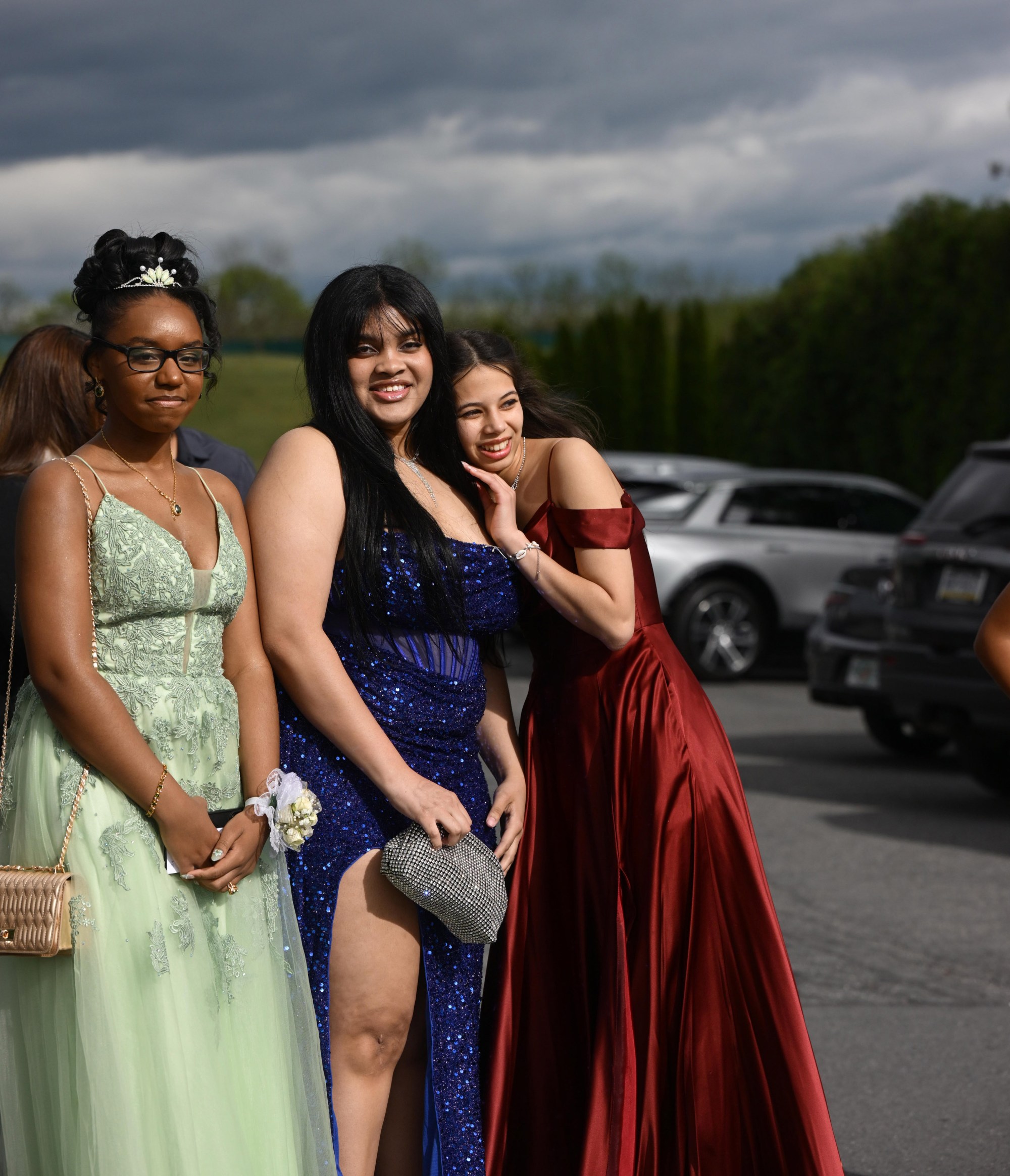 Catasauqua High School held its prom Friday, May 15, 2026, at Woodstone Country Club in Danielsville. Students and their guests arrive to the big night. (Monica Cabrera/The Morning Call)