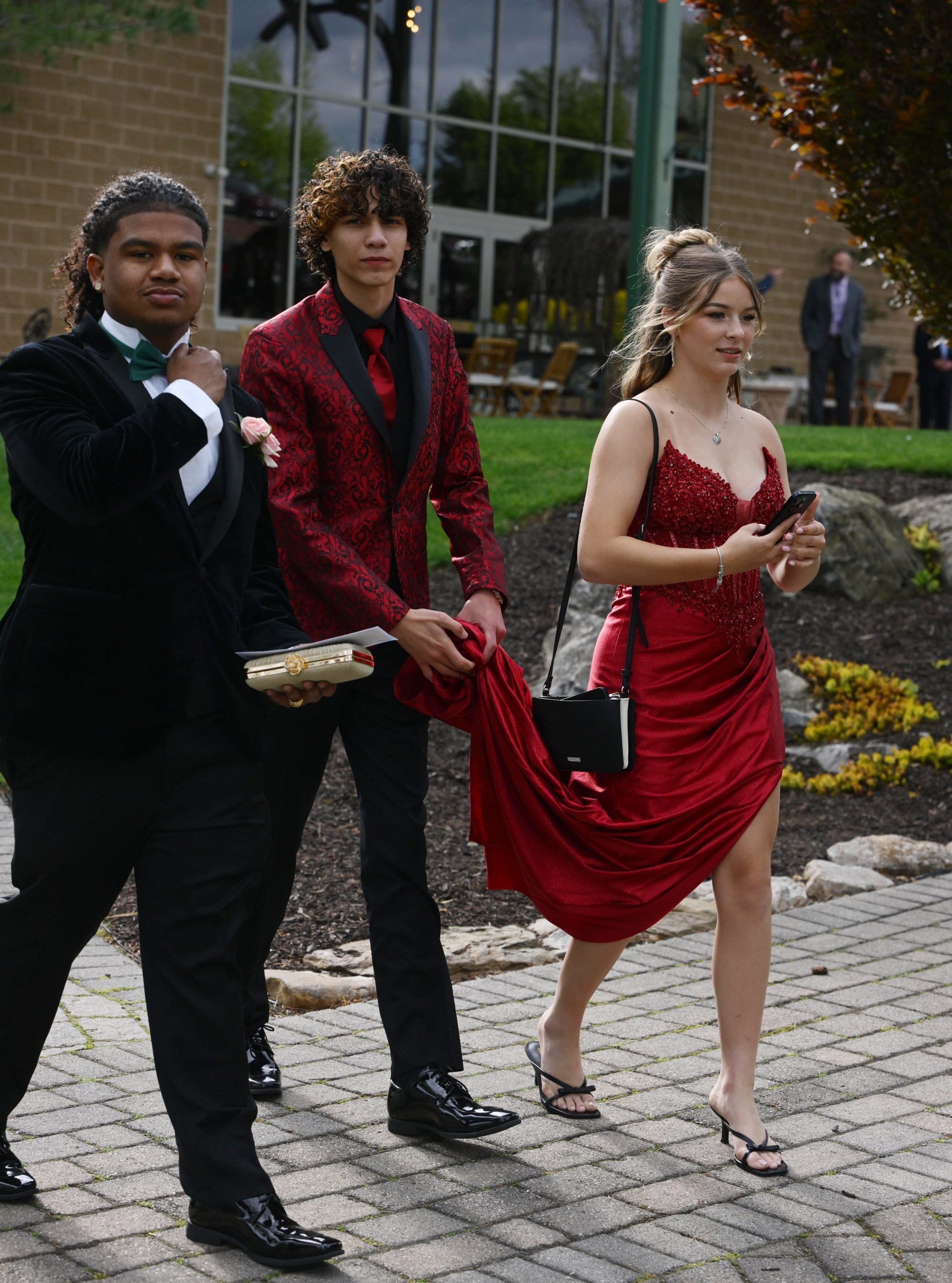 Catasauqua High School held its prom Friday, May 15, 2026, at Woodstone Country Club in Danielsville. Students and their guests arrive to the big night. (Monica Cabrera/The Morning Call)