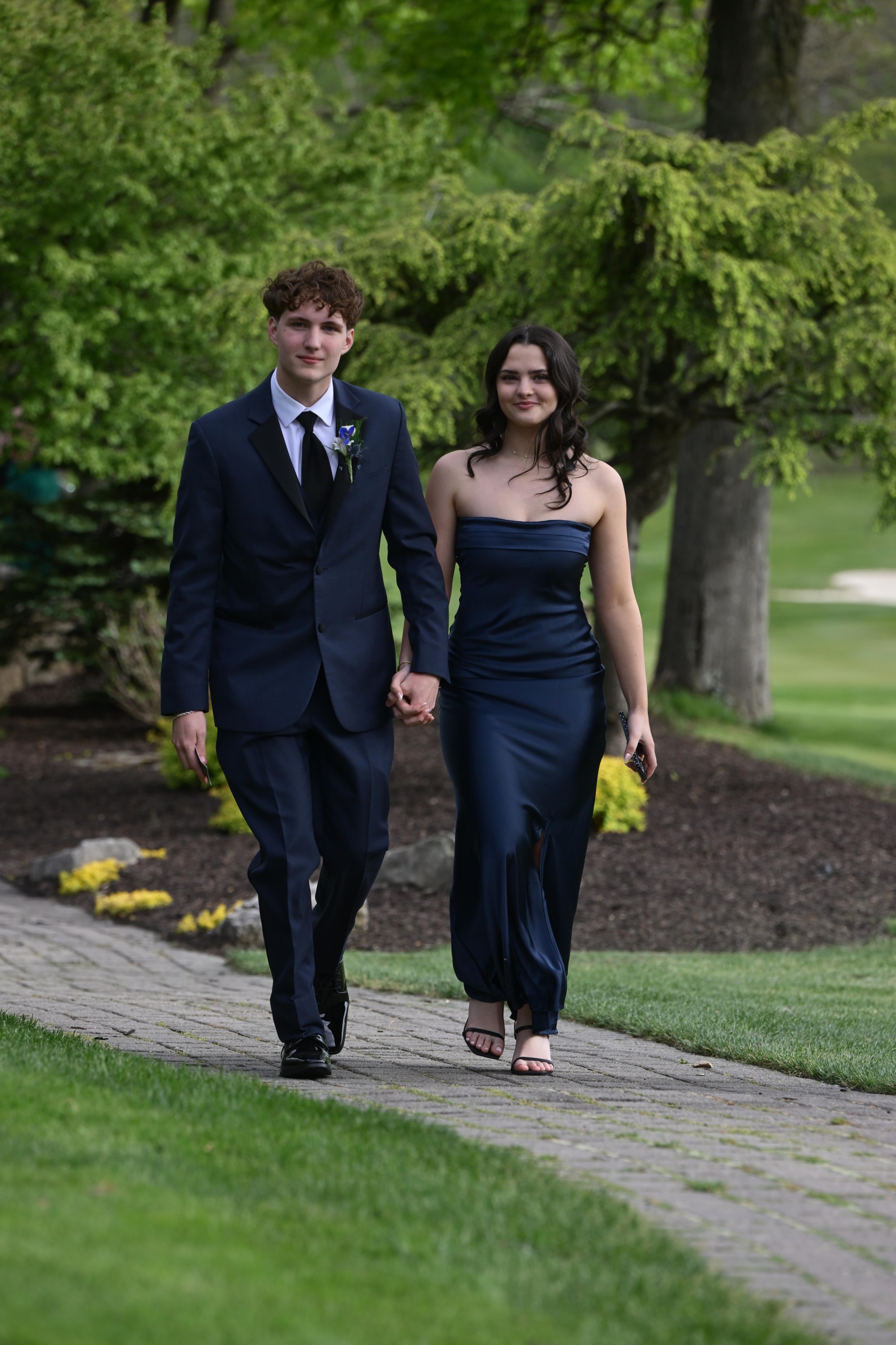 Catasauqua High School held its prom Friday, May 15, 2026, at Woodstone Country Club in Danielsville. Students and their guests arrive to the big night. (Monica Cabrera/The Morning Call)