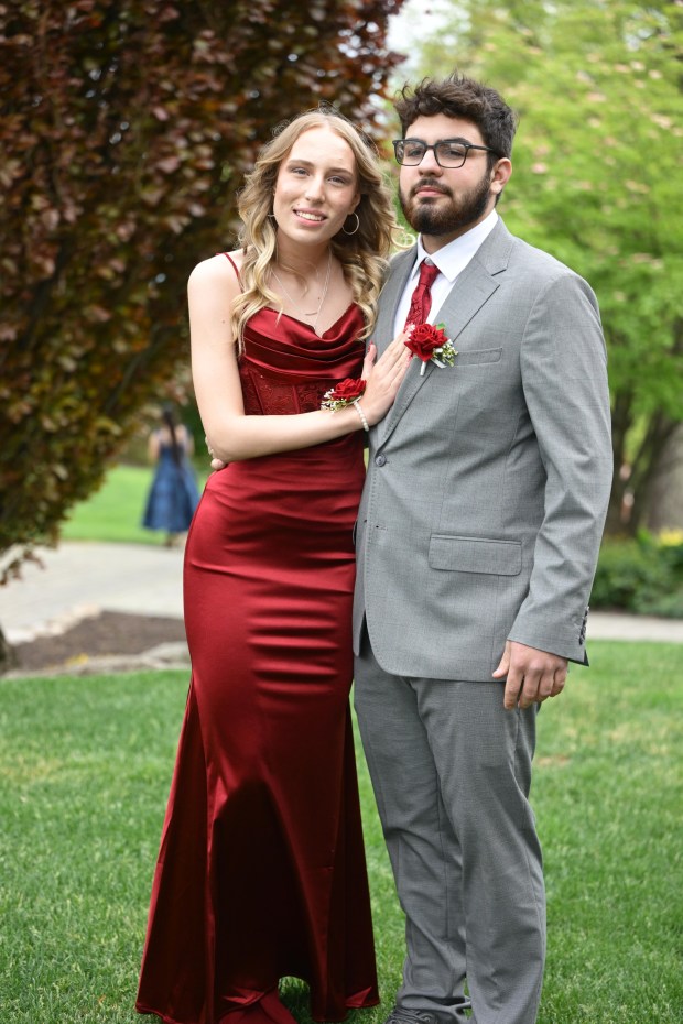 Catasauqua High School held its prom Friday, May 15, 2026, at Woodstone Country Club in Danielsville. Students and their guests arrive to the big night. (Monica Cabrera/The Morning Call)