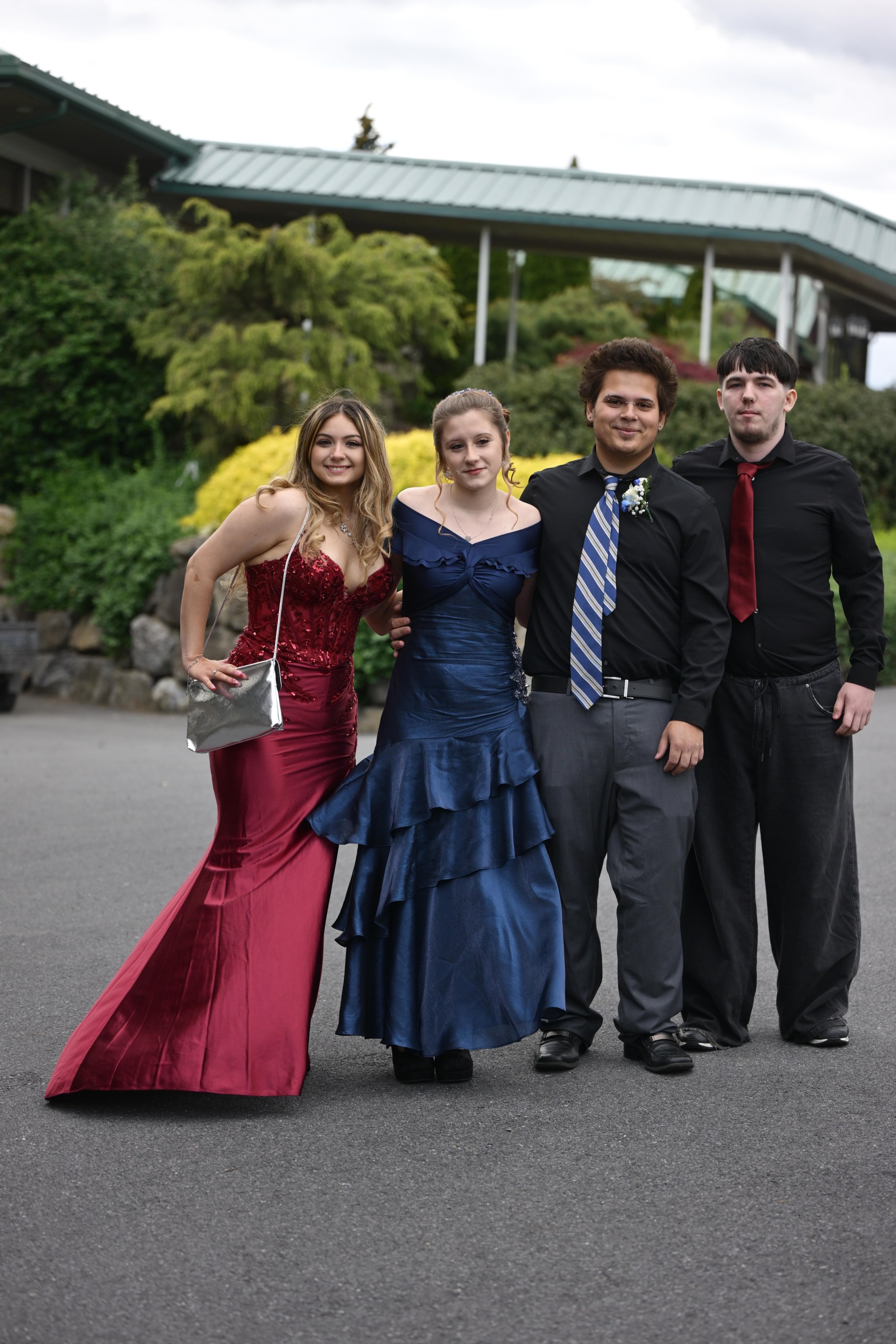 Catasauqua High School held its prom Friday, May 15, 2026, at Woodstone Country Club in Danielsville. Students and their guests arrive to the big night. (Monica Cabrera/The Morning Call)