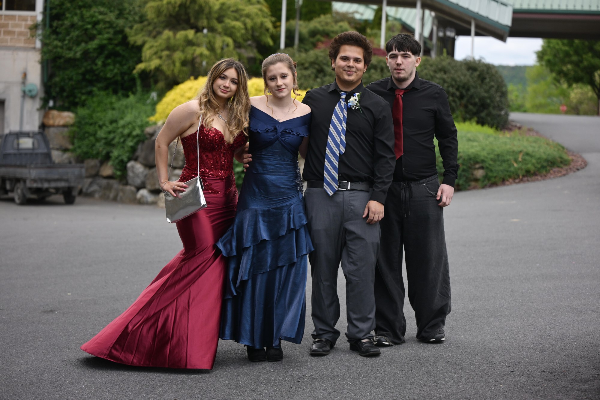 Catasauqua High School held its prom Friday, May 15, 2026, at Woodstone Country Club in Danielsville. Students and their guests arrive to the big night. (Monica Cabrera/The Morning Call)
