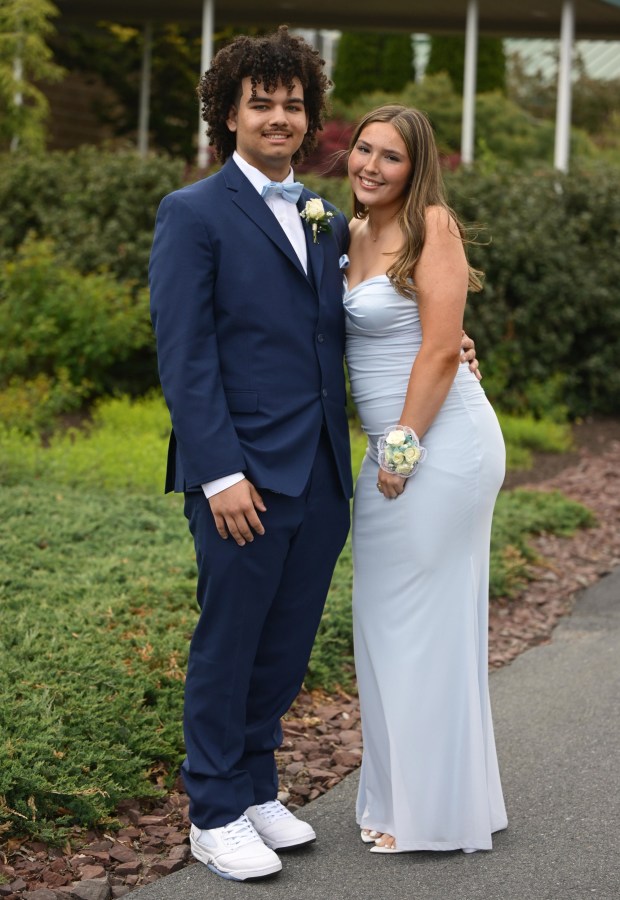 Catasauqua High School held its prom Friday, May 15, 2026, at Woodstone Country Club in Danielsville. Students and their guests arrive to the big night. (Monica Cabrera/The Morning Call)