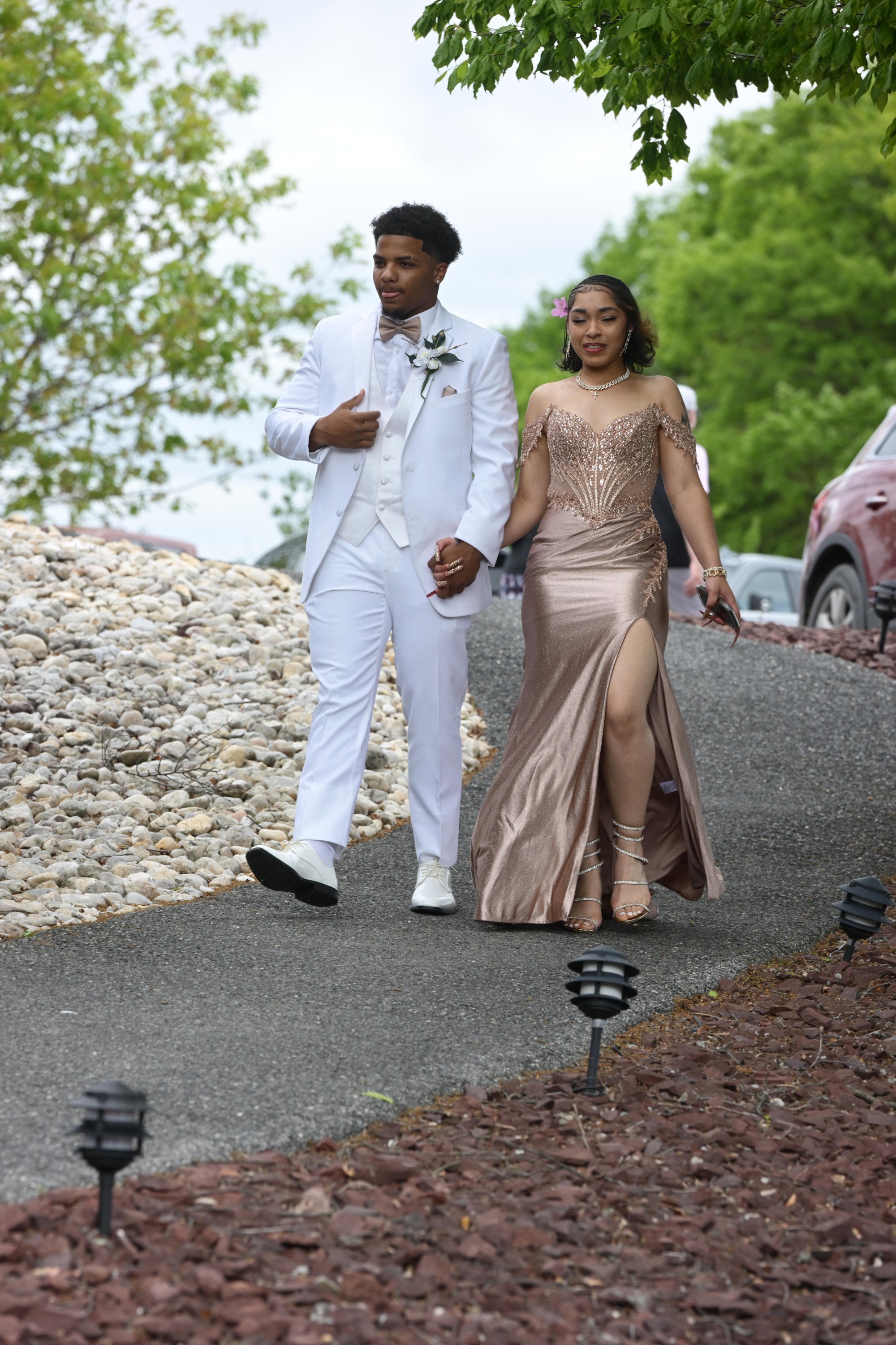 Catasauqua High School held its prom Friday, May 15, 2026, at Woodstone Country Club in Danielsville. Students and their guests arrive to the big night. (Monica Cabrera/The Morning Call)