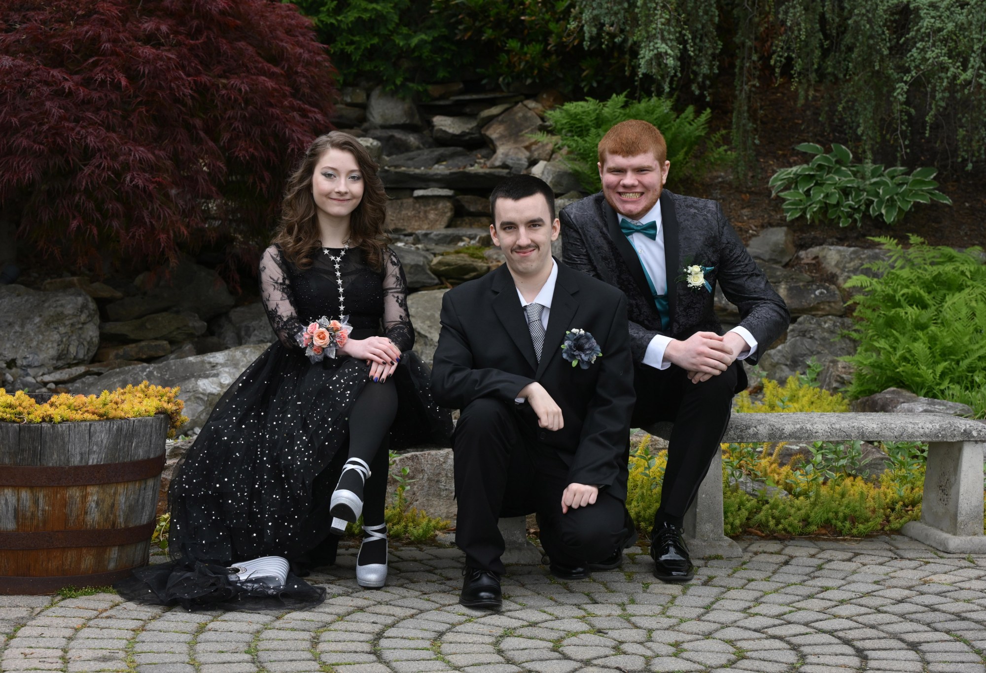 Catasauqua High School held its prom Friday, May 15, 2026, at Woodstone Country Club in Danielsville. Students and their guests arrive to the big night. (Monica Cabrera/The Morning Call)