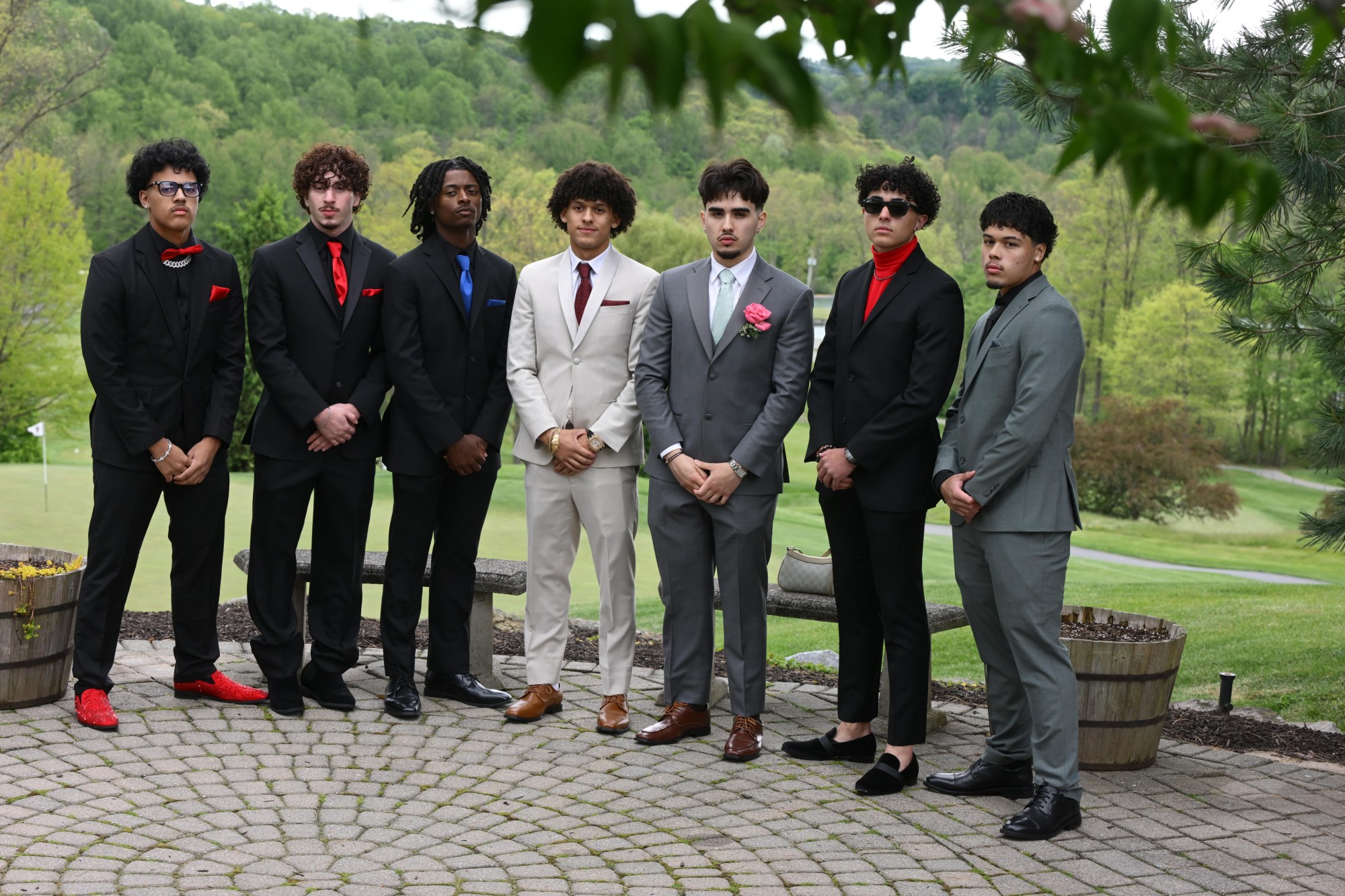 Catasauqua High School held its prom Friday, May 15, 2026, at Woodstone Country Club in Danielsville. Students and their guests arrive to the big night. (Monica Cabrera/The Morning Call)