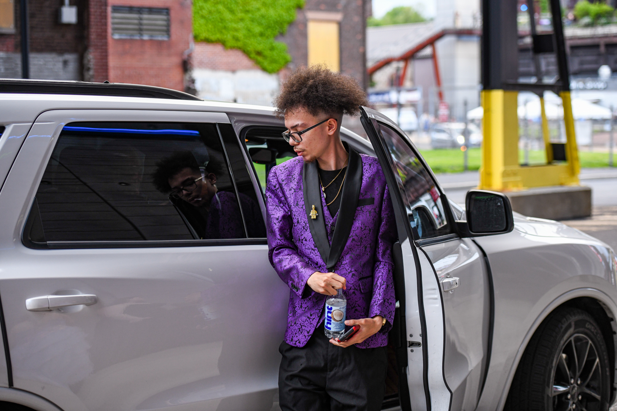 Easton Area High School held its prom Saturday, May 16, at SteelStacks in Bethlehem. Students and their guests arrive to the big night. (Riley Gallagher/Christmas City Studio)