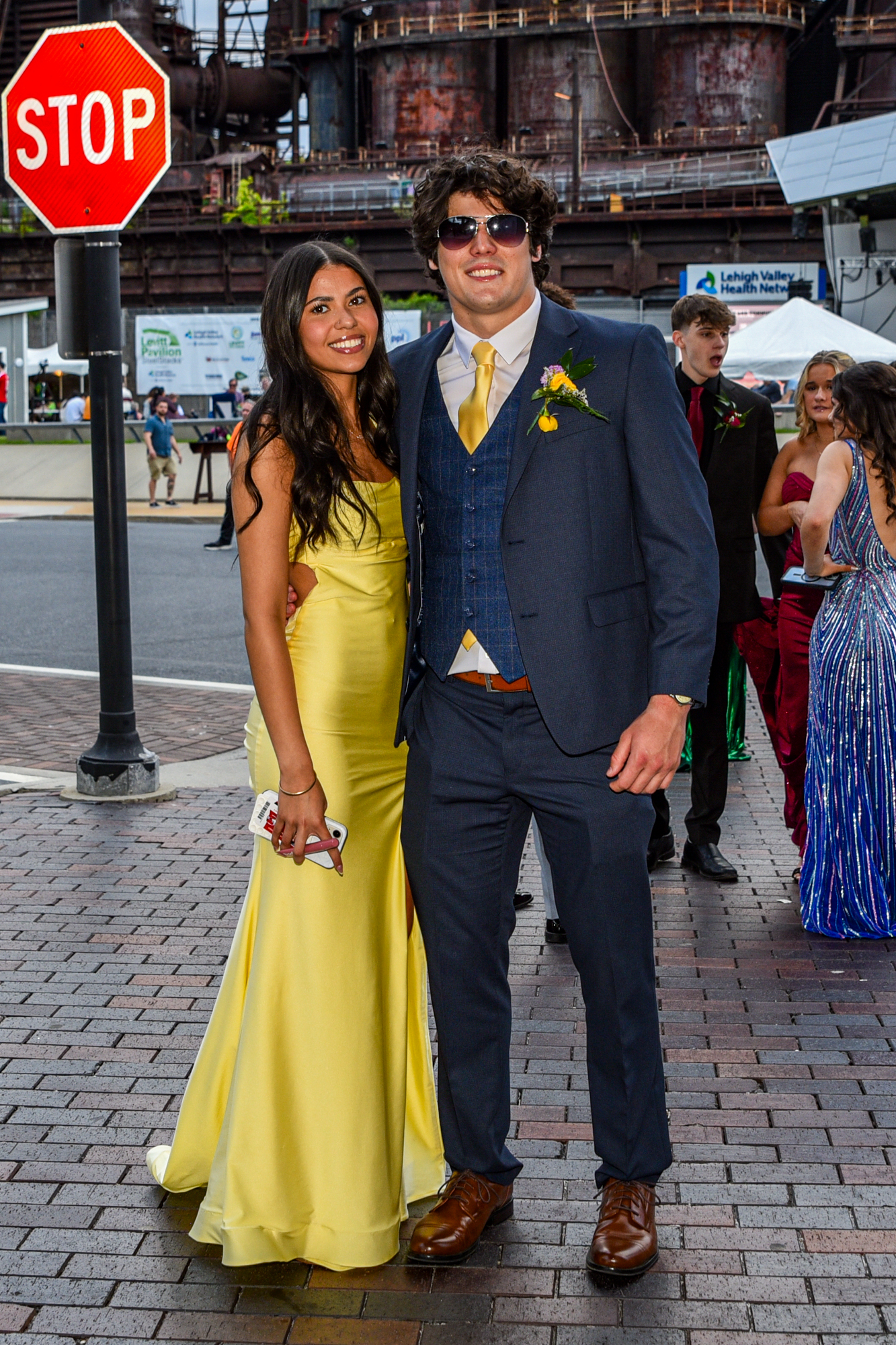Easton Area High School held its prom Saturday, May 16, at SteelStacks in Bethlehem. Students and their guests arrive to the big night. (Riley Gallagher/Christmas City Studio)